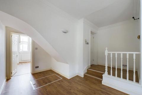 1 bedroom flat for sale, Combermere Road, London