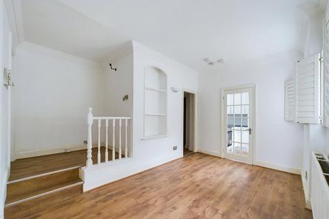 1 bedroom flat for sale, Combermere Road, London