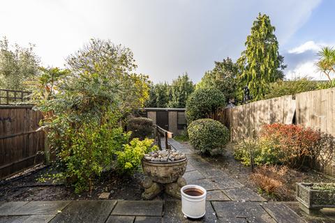 3 bedroom semi-detached house for sale, Hamble Lane, Hamble SO31
