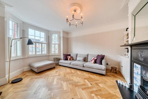undefined, Springfield Meadows, Weybridge, Surrey, KT13