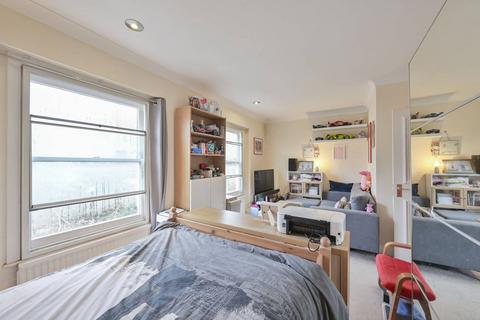 undefined, Courtfield Road, South Kensington, London, SW7