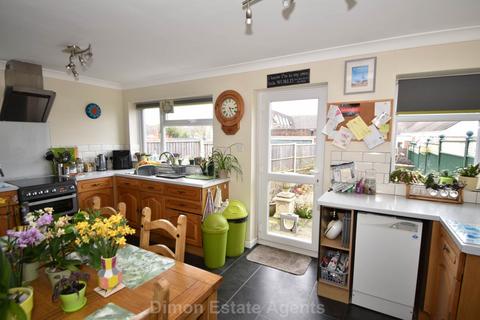 3 bedroom semi-detached house for sale, Fisgard Road, Gosport