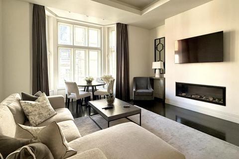 1 bedroom flat to rent, 62 Green Street, Mayfair, London