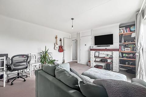 undefined, Willowleaze, Gloucester GL2