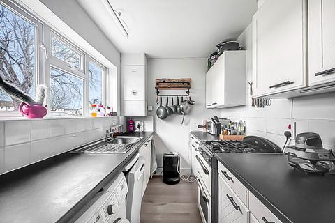undefined, Willowleaze, Gloucester GL2