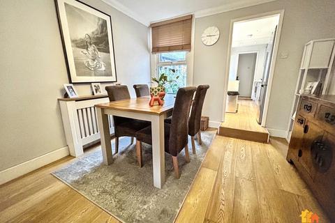 2 bedroom terraced house for sale, Berkhampstead Road, Chesham, HP5