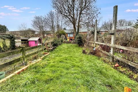 2 bedroom terraced house for sale, Berkhampstead Road, Chesham, HP5