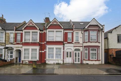 undefined, London Road, Wembley