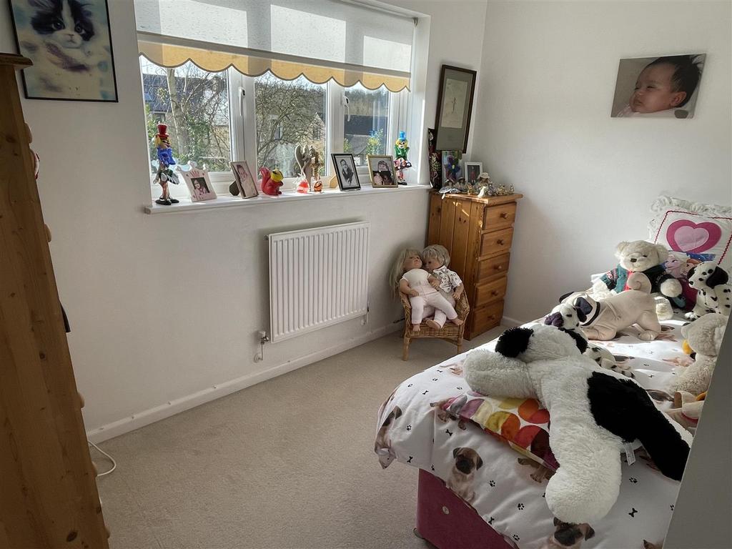 Bedroom 4.JPG