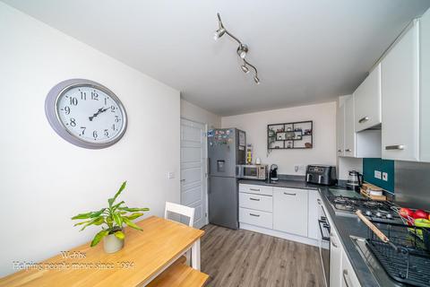 undefined, Roberts Close, Cannock WS12
