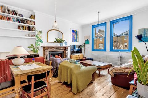 2 bedroom flat to rent, Lordship Park, London, N16