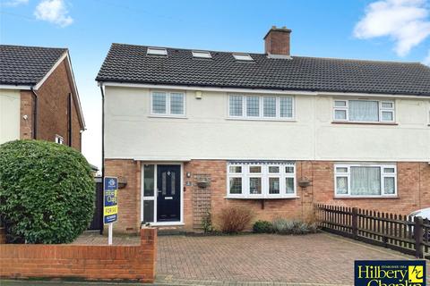 4 bedroom semi-detached house for sale, Cumberland Avenue, Hornchurch, Havering, RM12