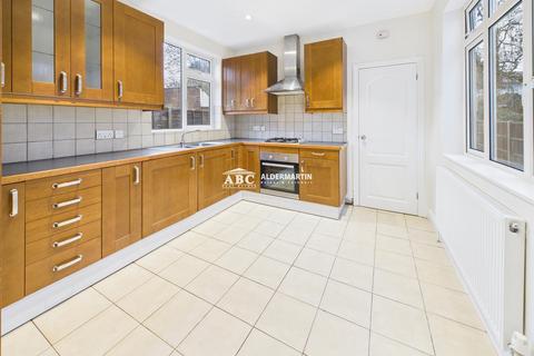 undefined, Leith Close, London