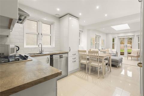 2 bedroom maisonette for sale, Endlesham Road, Balham, London, SW12