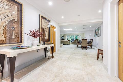 undefined, Fortune Lane, Elstree, Borehamwood, Hertfordshire, WD6