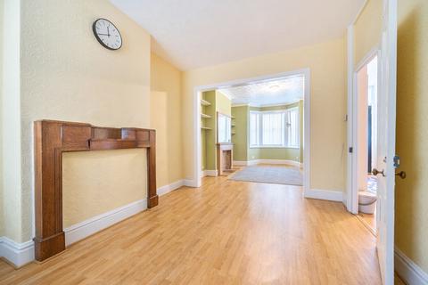 undefined, Grovelands Road, Reading, Berkshire