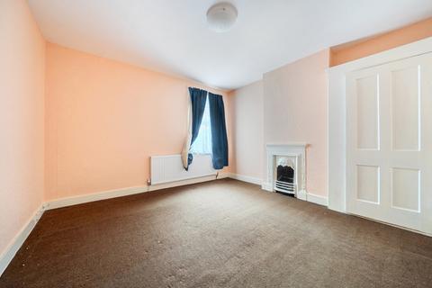 undefined, Grovelands Road, Reading, Berkshire
