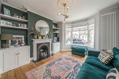 undefined, Newry Road, Twickenham TW1