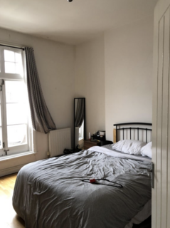 1 bedroom in a flat share to rent, Elgin Avenue, London W9
