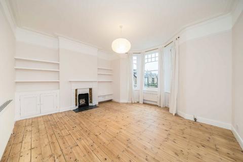 2 bedroom flat to rent, Elmhurst Street, London SW4