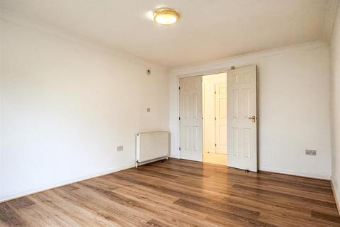 undefined, King Court, Motherwell ML1