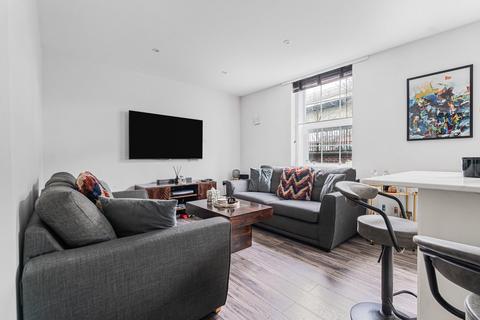 2 bedroom apartment for sale, Glenhurst Road, Brentford, TW8