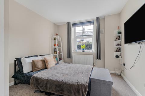 2 bedroom apartment for sale, Glenhurst Road, Brentford, TW8