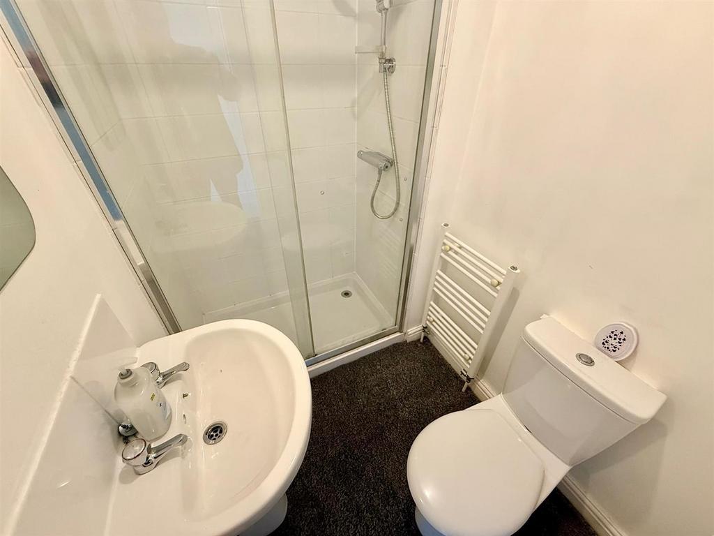 Shower room &amp; toilet