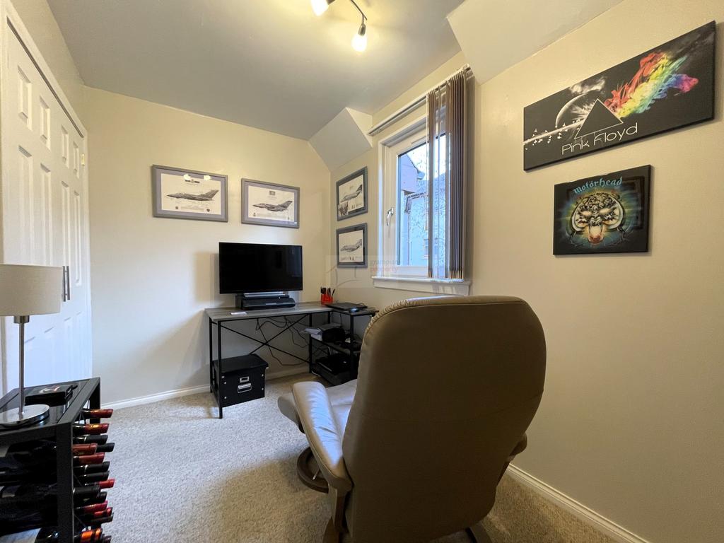 Bedroom 2a.JPG