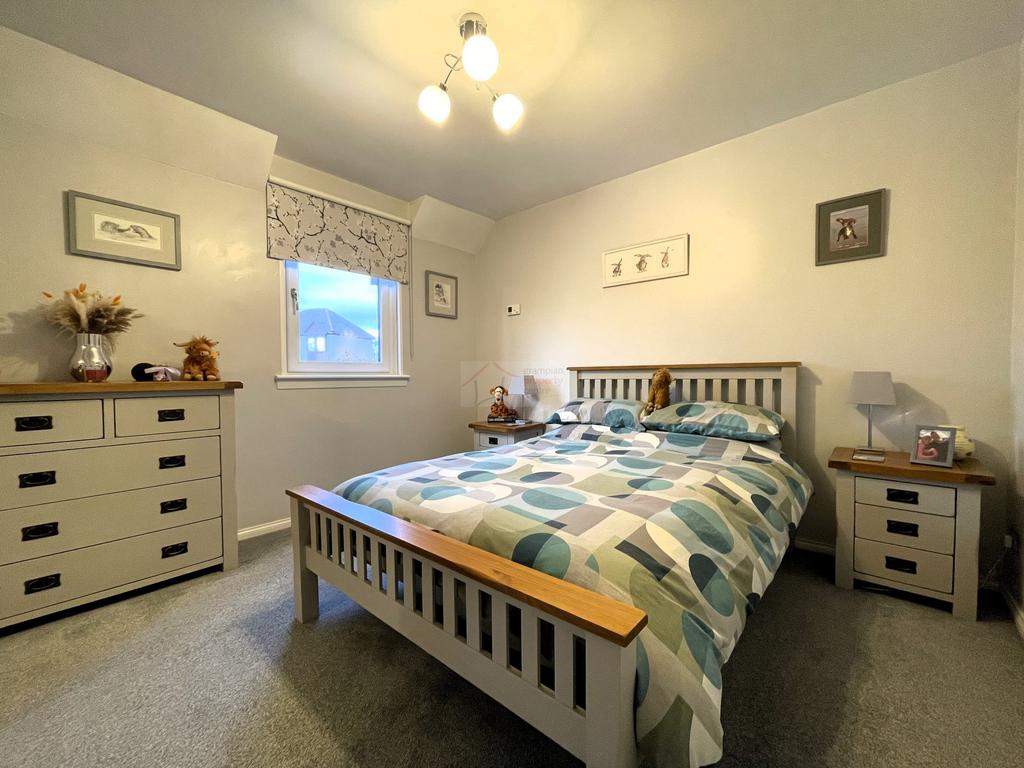 Bedroom 1a.JPG