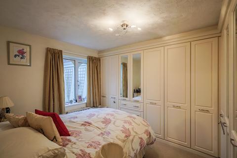 3 bedroom property for sale, La Colline Des Bas Courtil, St Saviour's, Guernsey, GY7
