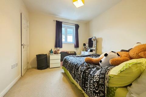 undefined, Smart Close, Swindon, SN25