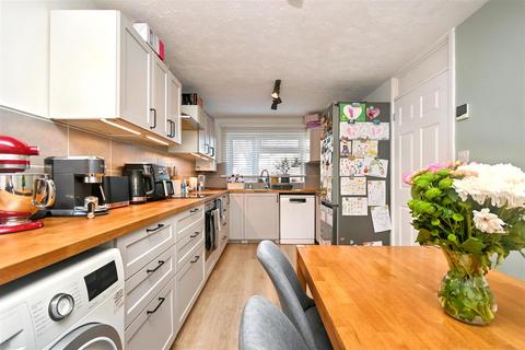 3 bedroom semi-detached house for sale, Rotherfield Avenue, Eastbourne