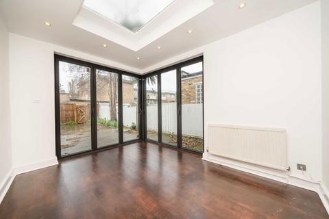 undefined, Bridgman Road, London W4