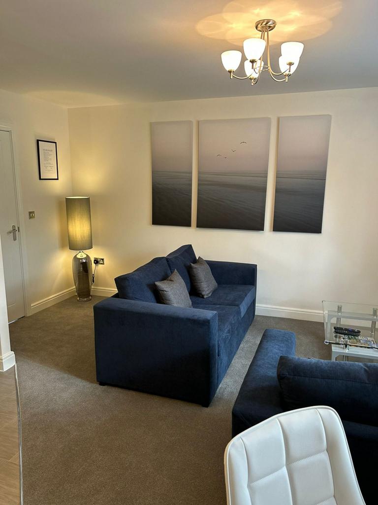 Kitchen / Living Area