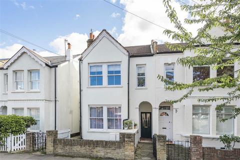 Blackmores Grove, Teddington TW11