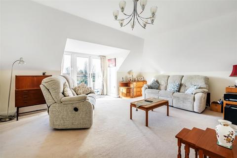2 bedroom retirement property for sale, HARTFIELD ROAD, LEATHERHEAD, KT22