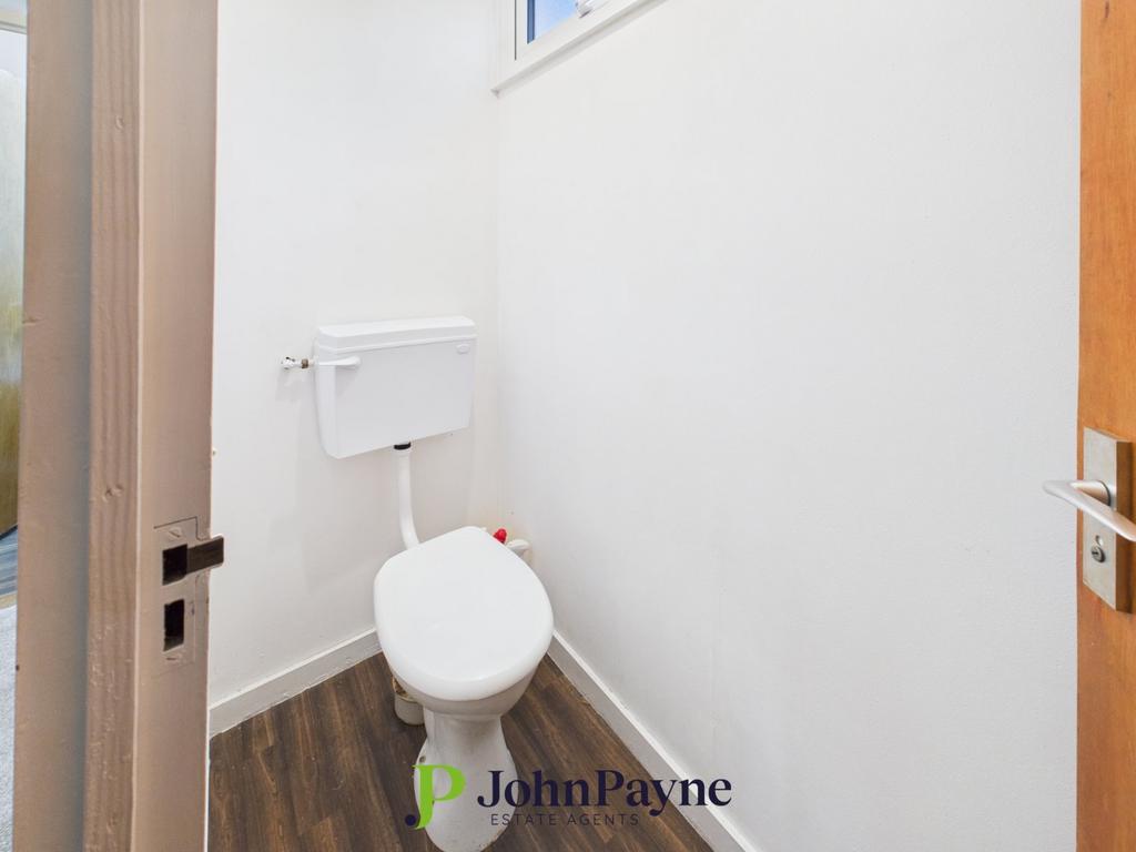 Seperate Toilet