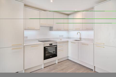 1 bedroom flat to rent, Norbury Crescent London SW16