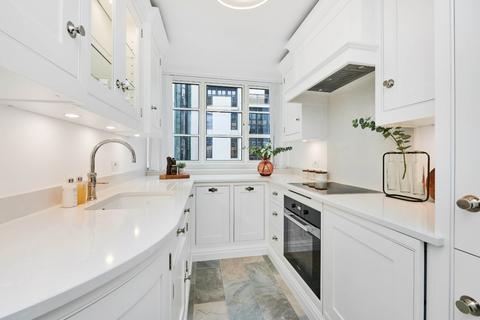2 bedroom flat for sale, Clarges Street, Mayfair, London, W1J