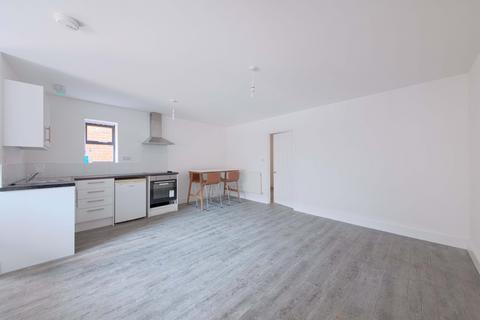 1 bedroom flat to rent, Nicholsons Lane, Maidenhead, SL6