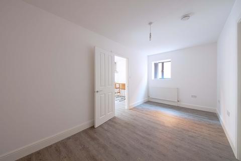 1 bedroom flat to rent, Nicholsons Lane, Maidenhead, SL6