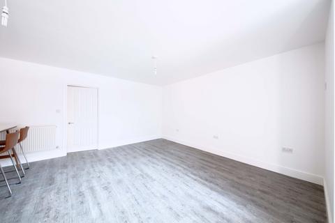 1 bedroom flat to rent, Nicholsons Lane, Maidenhead, SL6