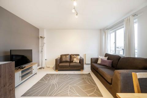 2 bedroom flat for sale, Broomfield Street, London E14