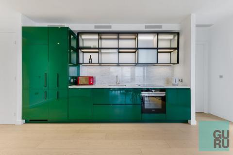 2 bedroom apartment to rent, The Wardian, London, E14