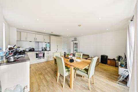 3 bedroom apartment for sale, at Felix point, Epstein Square, London E14