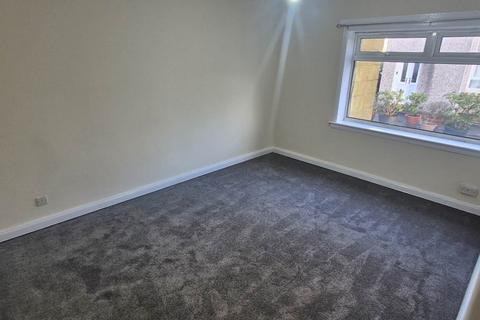 2 bedroom flat to rent, Midlem Drive, Cardonald
