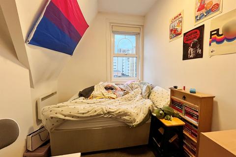 3 bedroom flat to rent, Bournemouth Centre