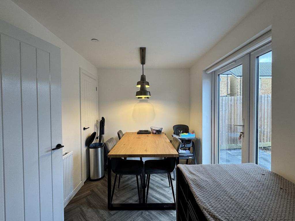 Kitchen/ dining room
