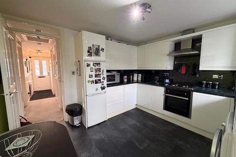 undefined, Springbok Close, Summergroves Way, HULL, HU4 6UJ
